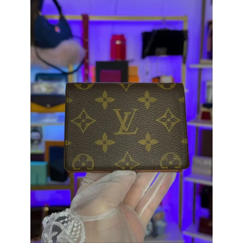 Rare Louis Vuitton Vintage Monogram Canvas Leather Card Holder/ID Wallet